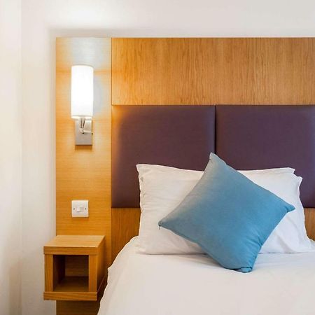 Comfort Inn Manchester North Middleton  Εξωτερικό φωτογραφία